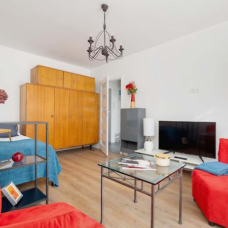 Colorful Studio Near The Spodek Arena In Katowice By Noclegi Renters Exteriér fotografie